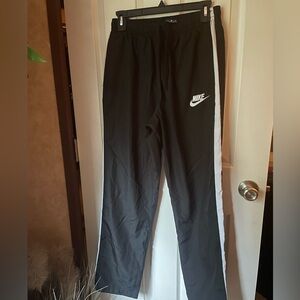 Nike Black Athletic Pants ✔️💰